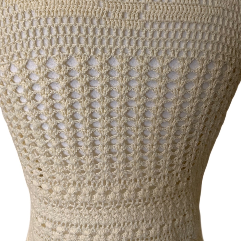 Joneswear Sport Crochet Top - Picture 6 of 7